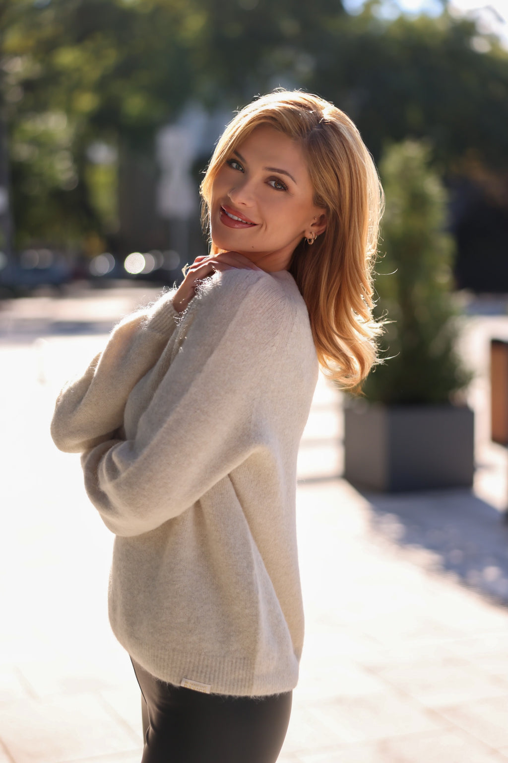 Kašmírový sveter Elia